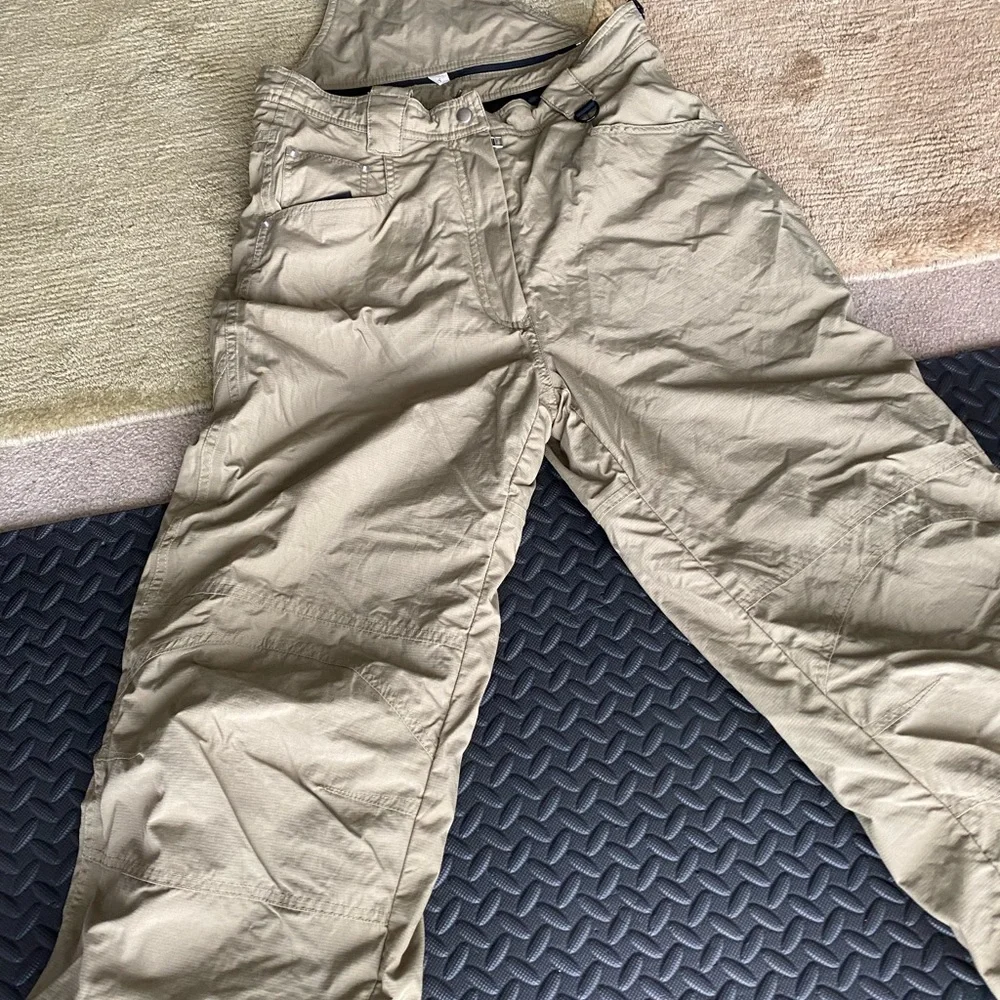 Snow Pants - Picture 2 of 4